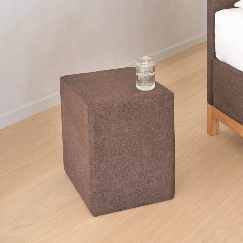 Nachttisch zum Wasserbett-Model Carla